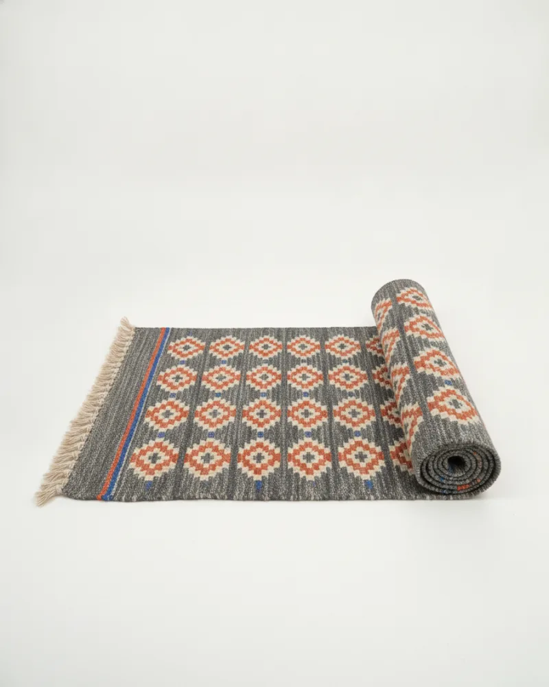 Dokuma kilim — 120x180